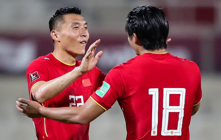  拜仁连续五轮零封对手创队史防守新纪录  